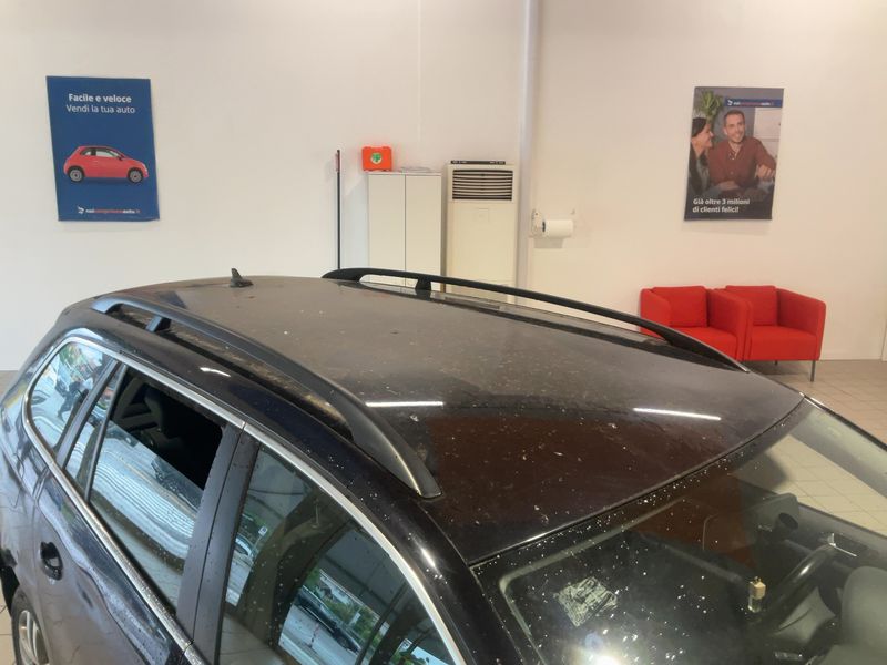 Volkswagen Golf VI 1.6 TDI Highline 2010 – снимка 20