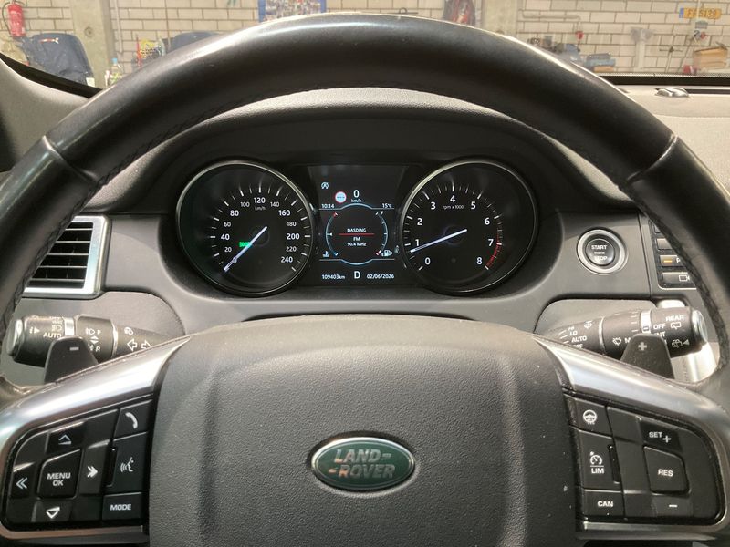 Land Rover Discovery Sport 2.0 Turbo SE AWD 2019 – снимка 19