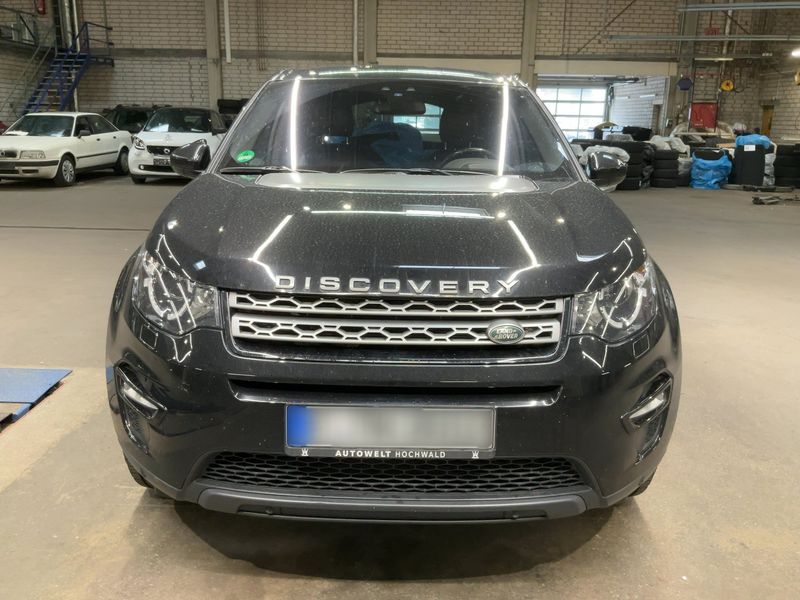 Land Rover Discovery Sport 2.0 Turbo SE AWD 2019 – снимка 14