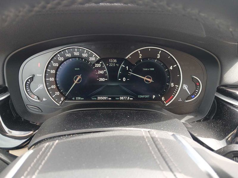 BMW 5er 540d xDrive Luxury Line 2018 – снимка 12
