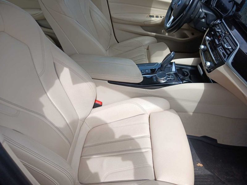 BMW 5er 540d xDrive Luxury Line 2018 – снимка 10