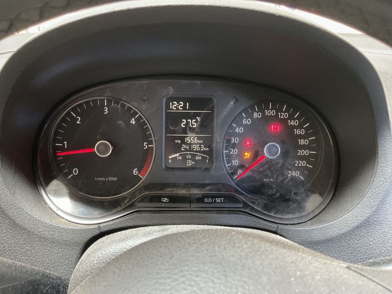 Volkswagen Polo 1.6 TDI Trendline 2010 – снимка 4