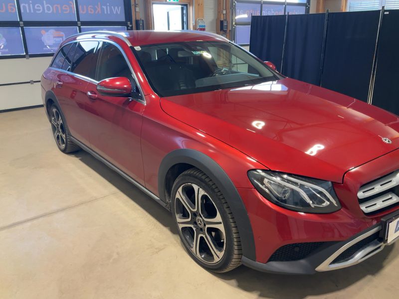 Mercedes-Benz E-Klasse All-Terrain E 220 d All-Terrain 4Matic 2017 – снимка 12