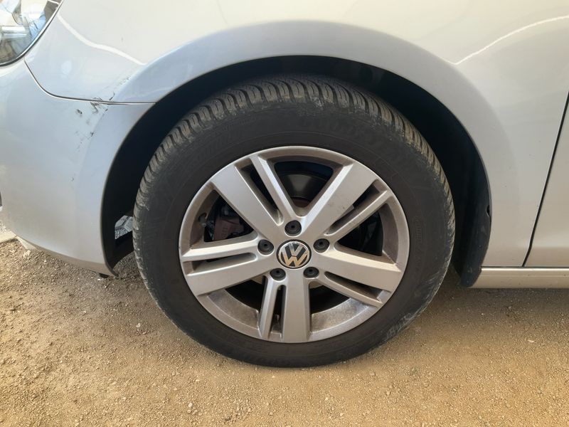 Volkswagen Golf VI 1.2 TSI Match 2012 – снимка 3