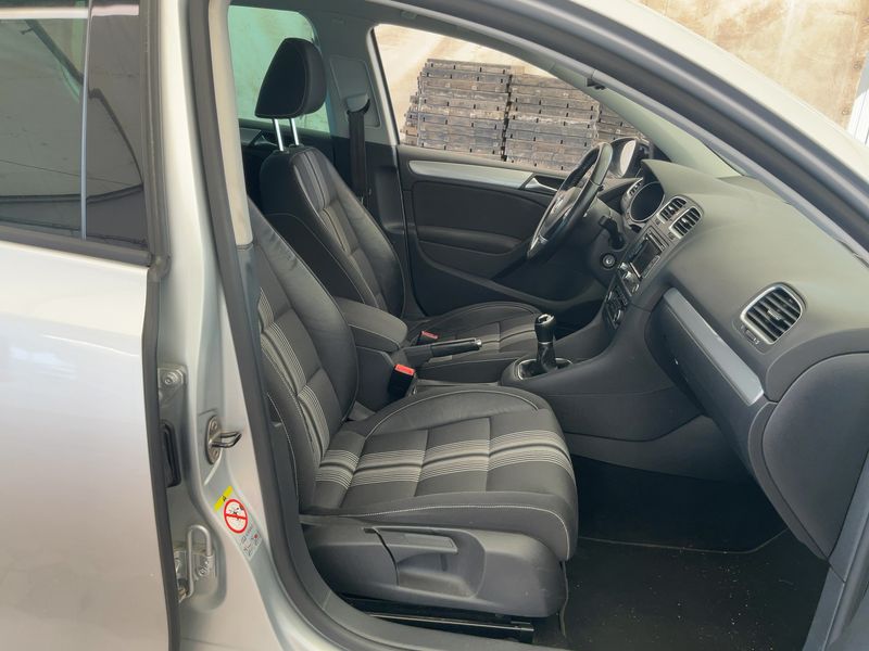 Volkswagen Golf VI 1.2 TSI Match 2012 – снимка 16