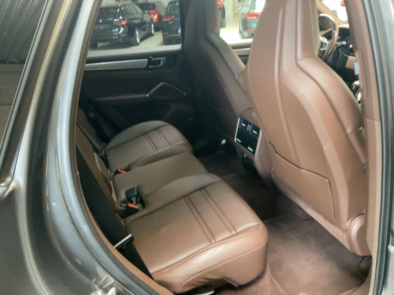 Porsche Cayenne S 2019 – снимка 19