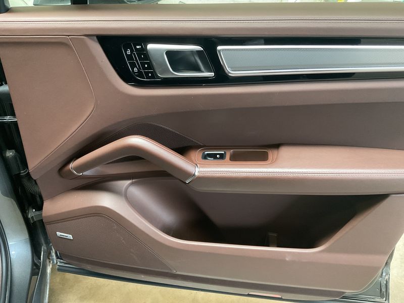 Porsche Cayenne S 2019 – снимка 24