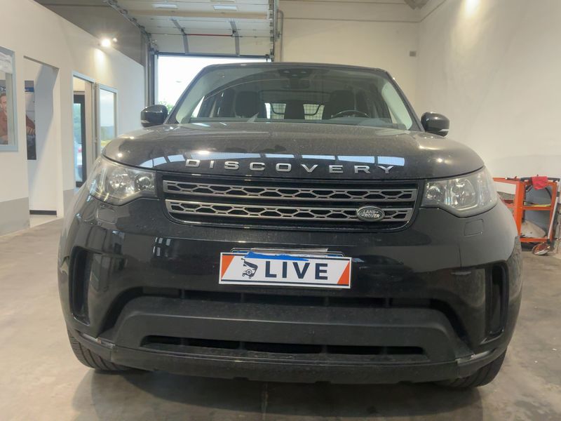Land Rover Discovery 5 2.0 Td4 SE 2017 – снимка 14