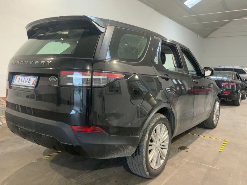 Land Rover Discovery 5 2.0 Td4 SE 2017 – снимка 8
