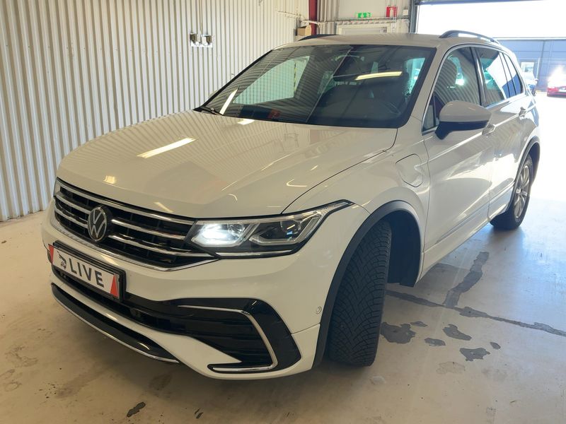 Volkswagen Tiguan 1.4 eHybrid R-Line 2021 – снимка 1