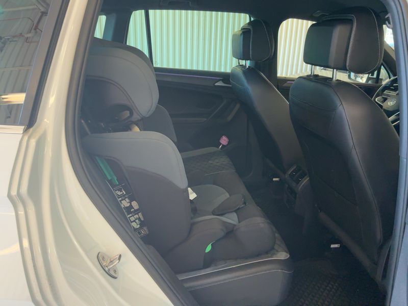 Volkswagen Tiguan 1.4 eHybrid R-Line 2021 – снимка 20