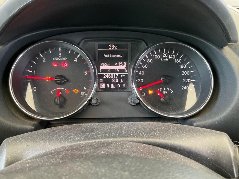 Nissan Qashqai 2.0 dCi Tekna 2010 – снимка 4