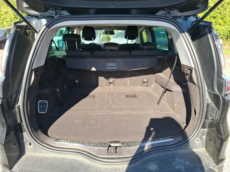 Renault Espace 2.0 BLUE dCi Zen 2019 – снимка 9