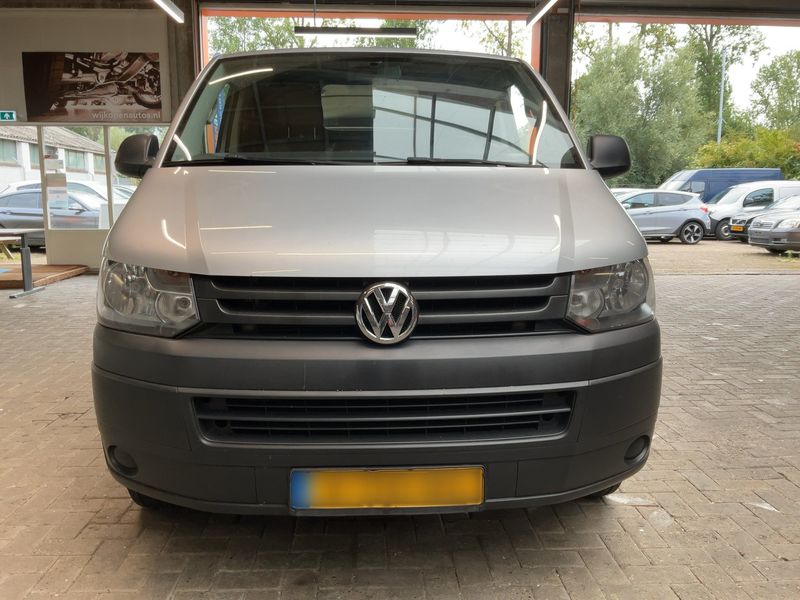Volkswagen T5 Transporter 2.0 TDI Kasten lang 2014 – снимка на щета