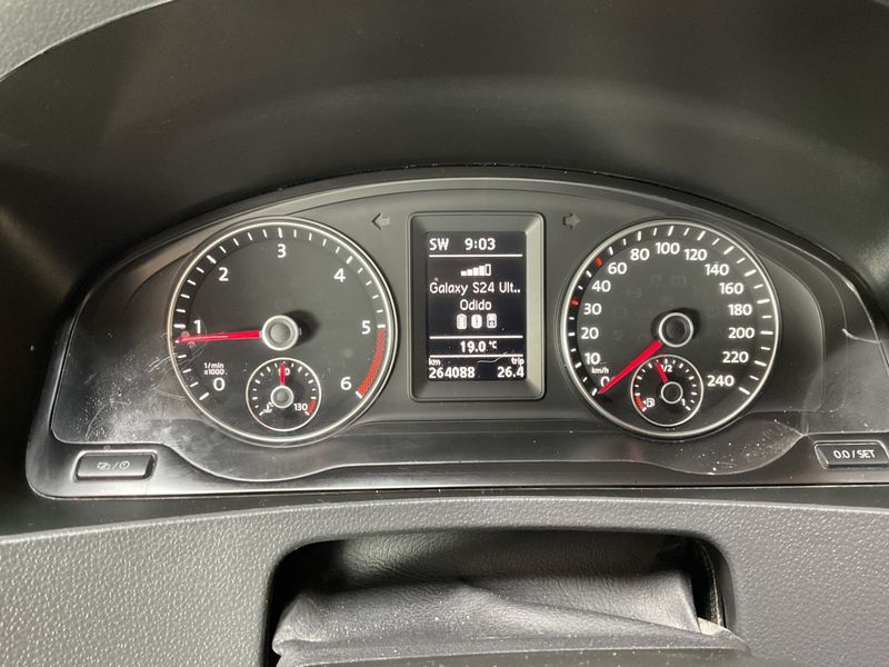 Volkswagen T5 Transporter 2.0 TDI Kasten lang 2014 – снимка 13