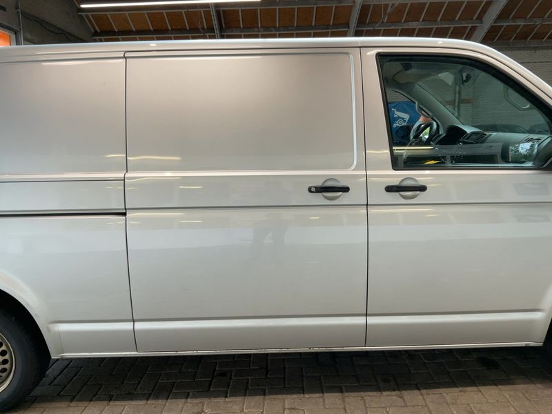 Volkswagen T5 Transporter 2.0 TDI Kasten lang 2014 – снимка 7