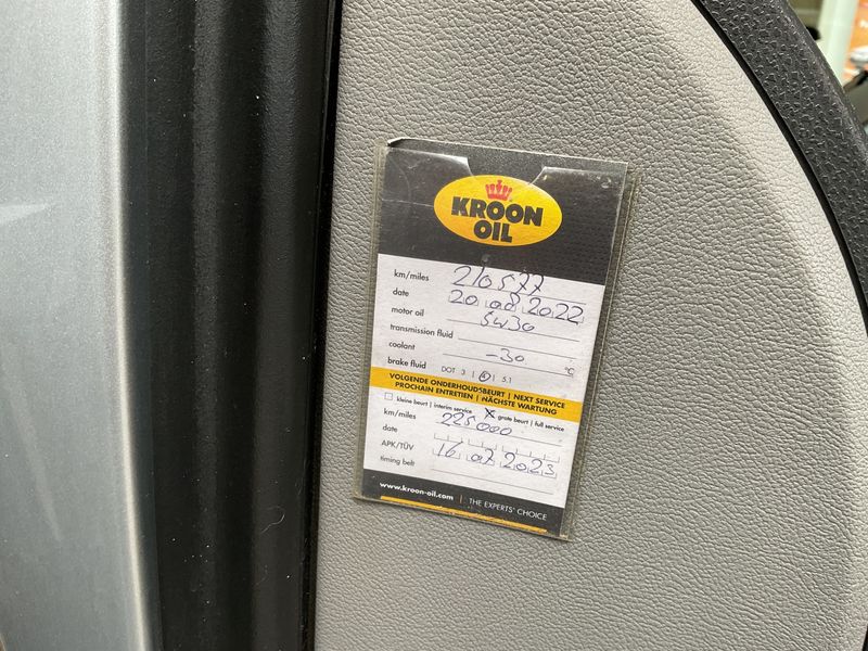 Volkswagen T5 Transporter 2.0 TDI Kasten lang 2014 – снимка 27