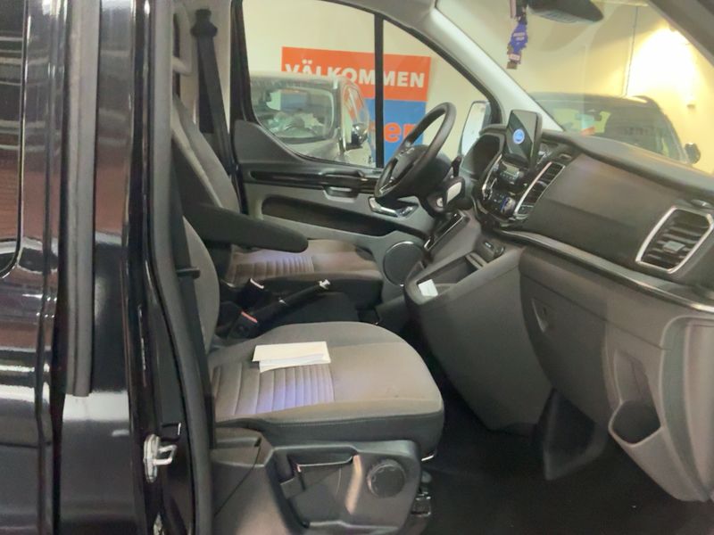Ford Tourneo Custom 2.0 TDCi 320 L2 Titanium X 2023 – снимка 16