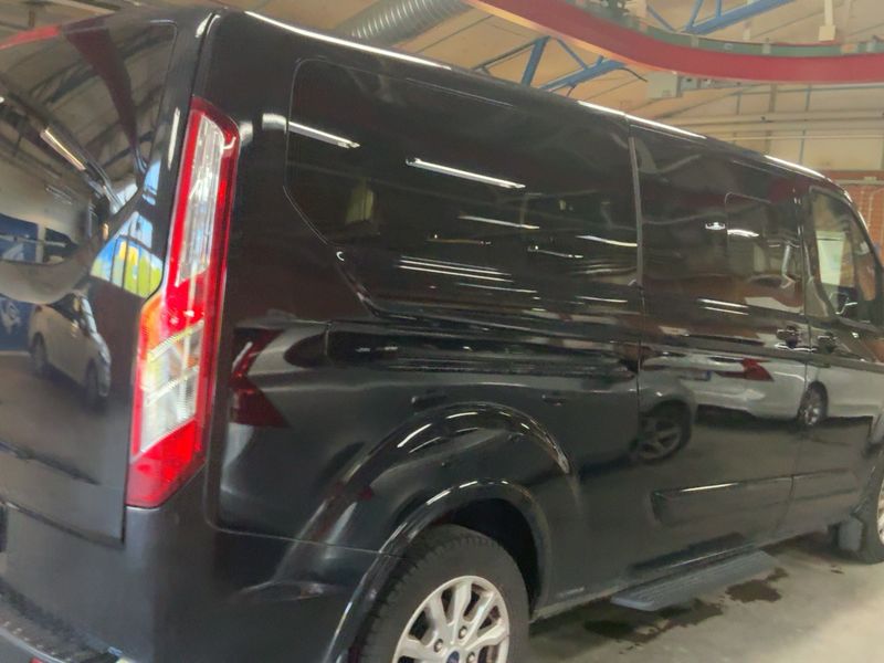 Ford Tourneo Custom 2.0 TDCi 320 L2 Titanium X 2023 – снимка 8