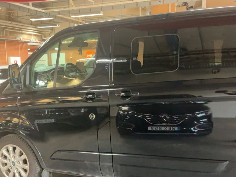 Ford Tourneo Custom 2.0 TDCi 320 L2 Titanium X 2023 – снимка 4