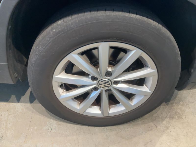 Volkswagen Tiguan 2.0 TDI Sport & Style 4Motion BlueMotion Tech 2016 – снимка 11
