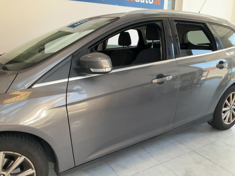 Ford Focus 1.5 TDCi Titanium 2015 – снимка 4