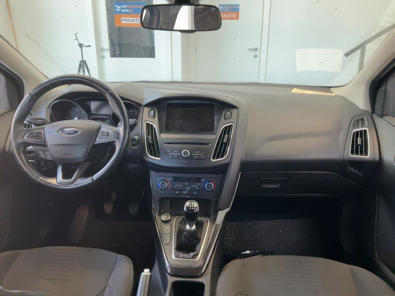 Ford Focus 1.5 TDCi Titanium 2015 – снимка 17