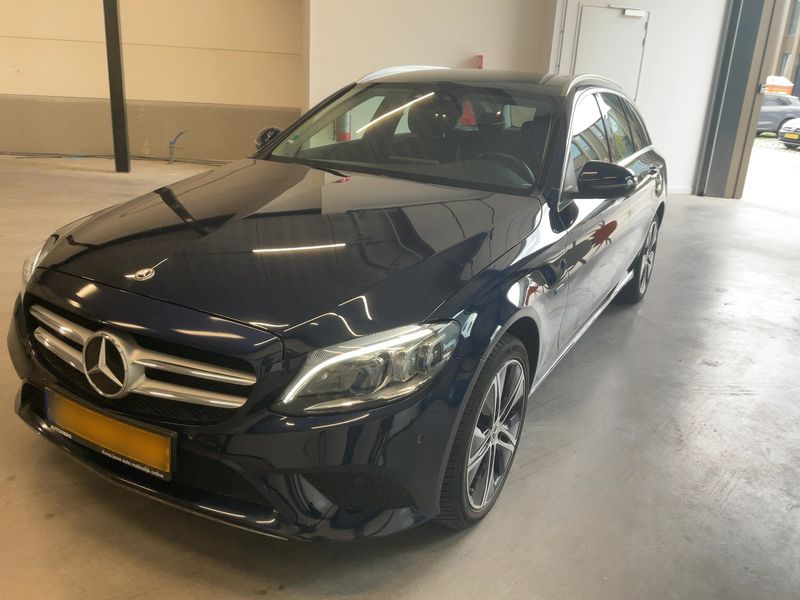 Mercedes-Benz C-Klasse C 300e T Avantgarde 2020 – снимка 1