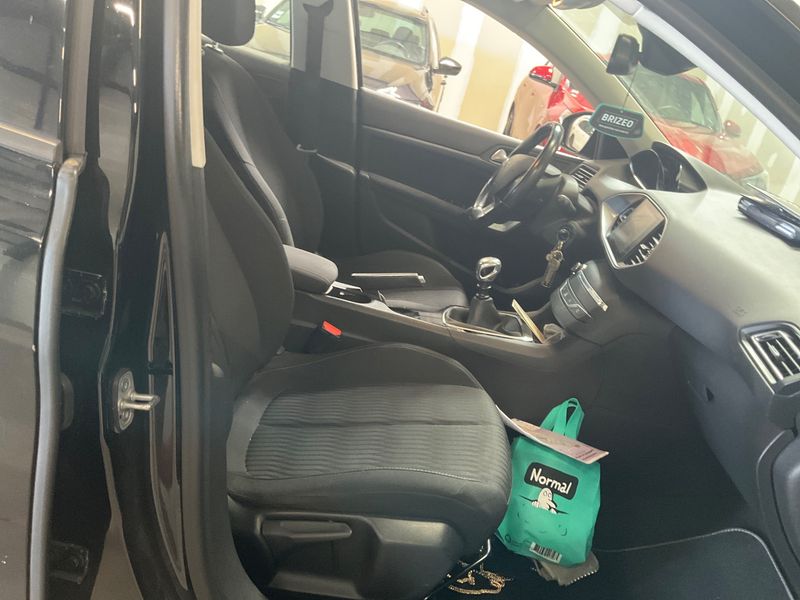 Peugeot 308 1.6 Blue-HDi Active Business 2016 – снимка 3