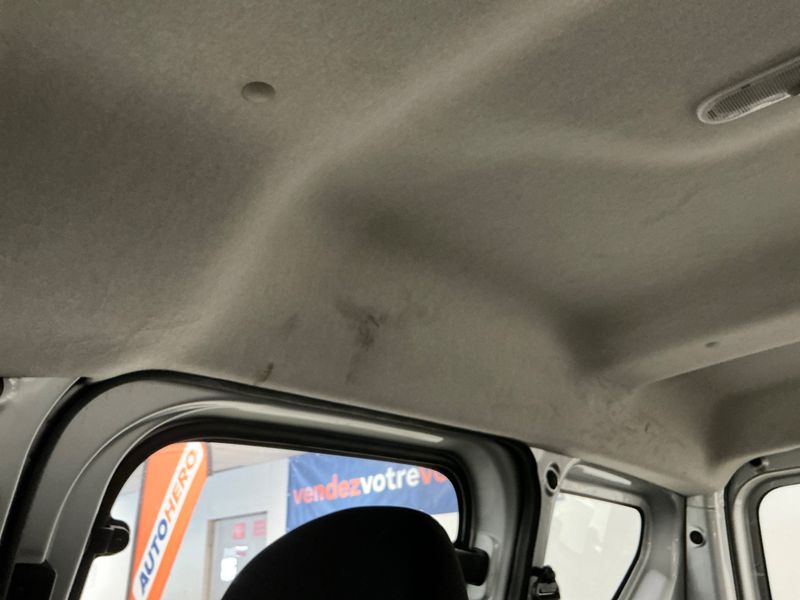 Dacia Dokker 1.2 TCe Stepway 2015 – снимка 28