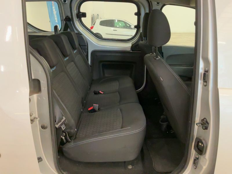 Dacia Dokker 1.2 TCe Stepway 2015 – снимка 19