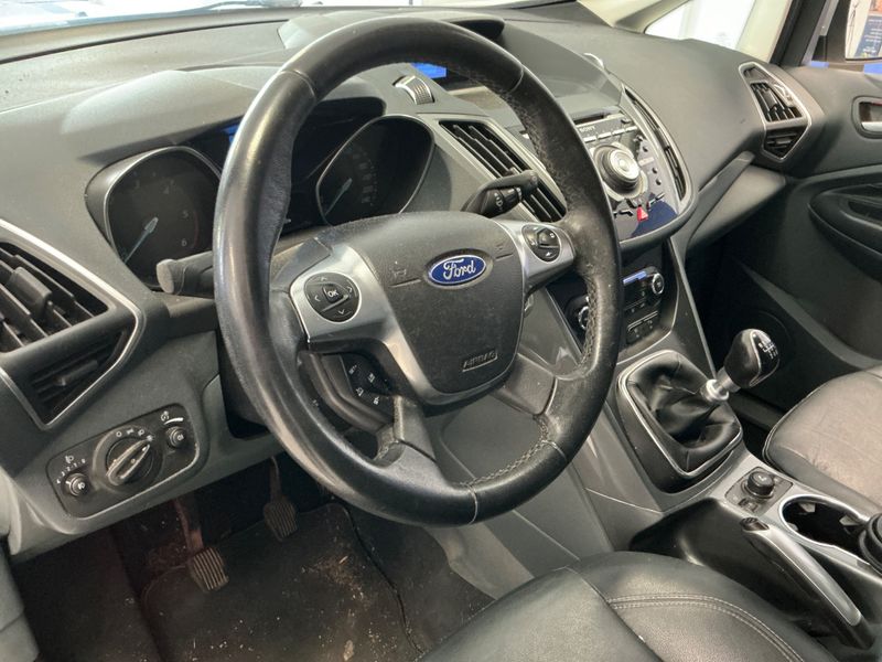 Ford Grand C-Max 2.0 TDCi Titanium 2012 – снимка на щета