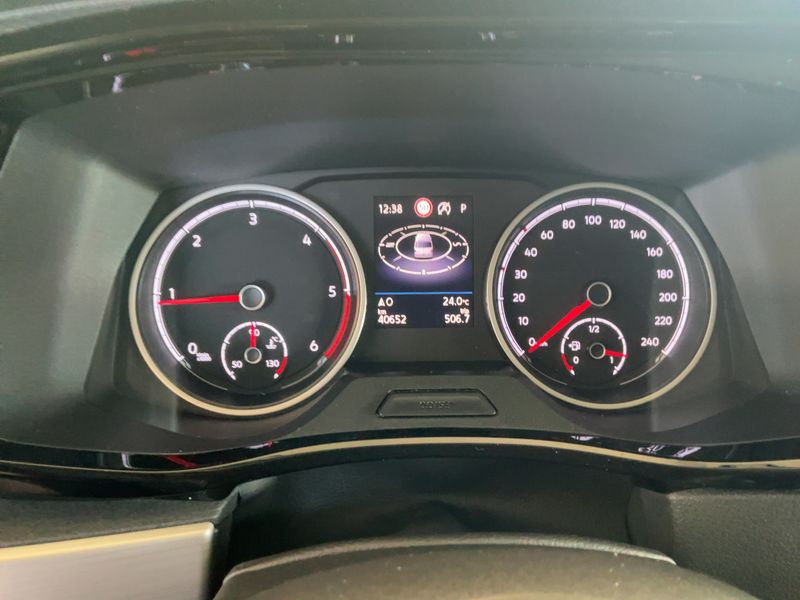 Volkswagen T6 Multivan 2.0 TDI Edition FWD 2021 – снимка 19