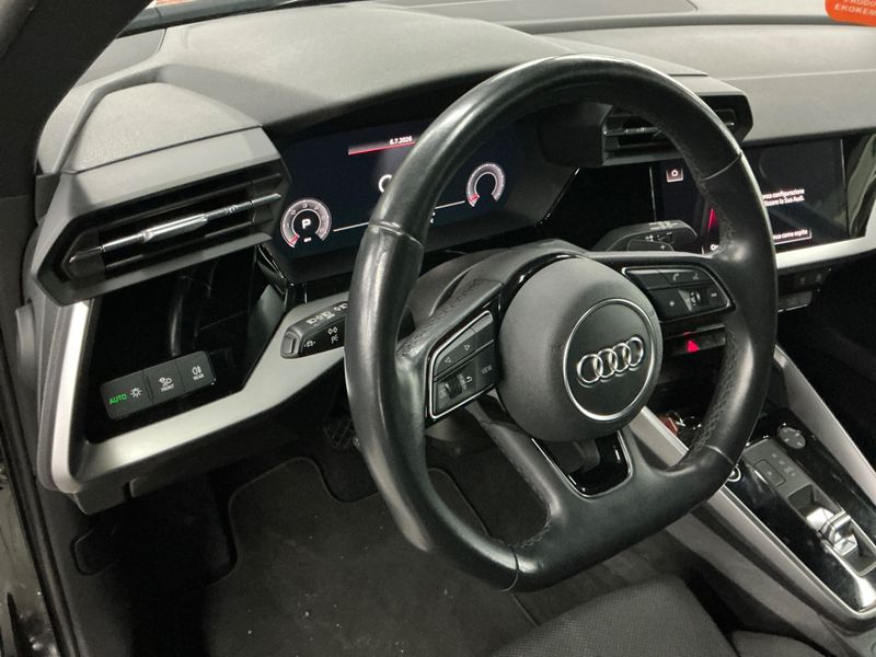 Audi A3 Sportback 35 TDI S line 2023 – снимка 24