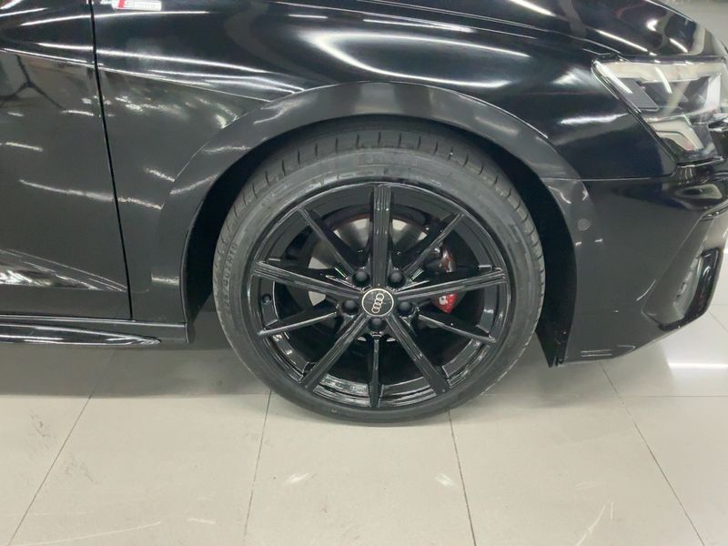 Audi A3 Sportback 35 TDI S line 2023 – снимка 11