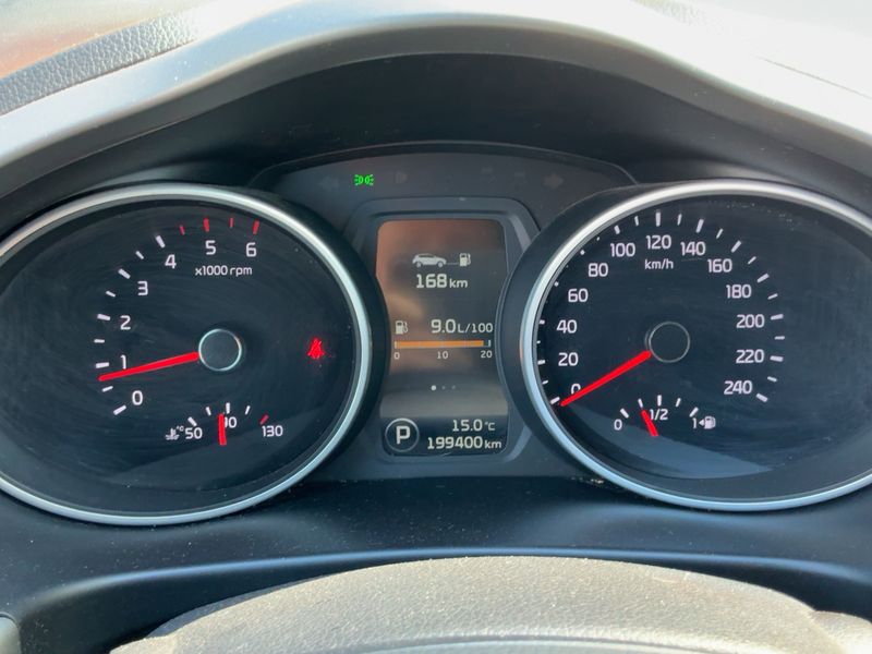 Kia Sportage 2.0 CRDi Spirit 4WD 2015 – снимка 19