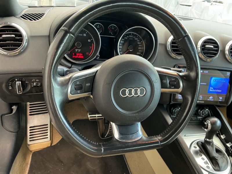 Audi TT 3.2 V6 quattro Roadster 2007 – снимка 29