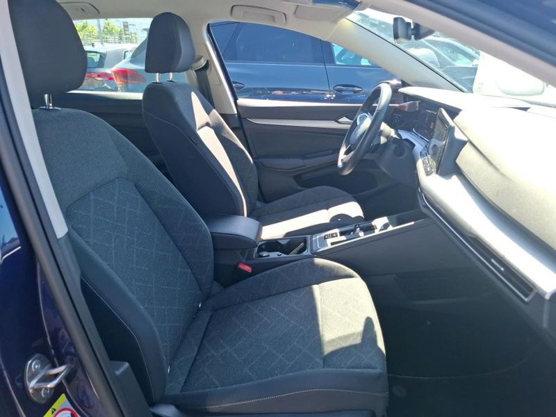 Volkswagen Golf VIII 2.0 TDI Life Plus 2023 – снимка 9