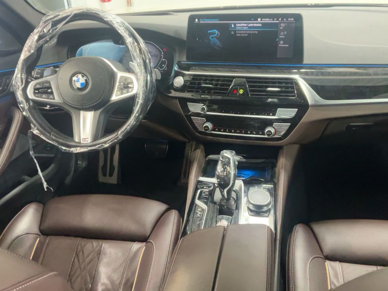 BMW 5er 530e xDrive M Sport 2021 – снимка 18