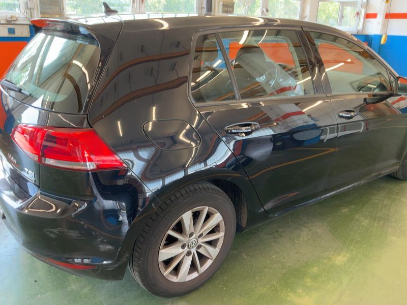Volkswagen Golf VII 1.0 TSI Trendline BlueMotion Tech 2015 – снимка 8