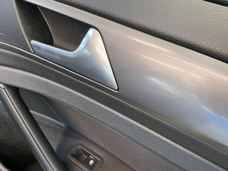 Volkswagen Golf VII 1.0 TSI Trendline BlueMotion Tech 2015 – снимка 31
