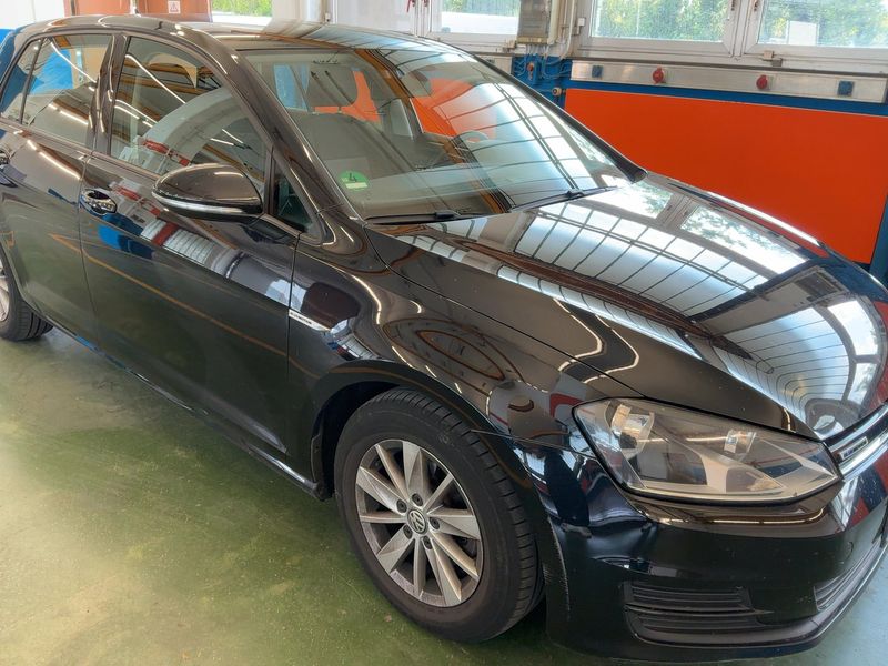 Volkswagen Golf VII 1.0 TSI Trendline BlueMotion Tech 2015 – снимка 12