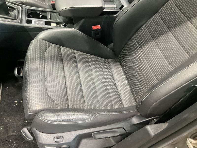 Volkswagen Golf VII 2.0 TDI Highline BlueMotion Tech 2014 – снимка 29