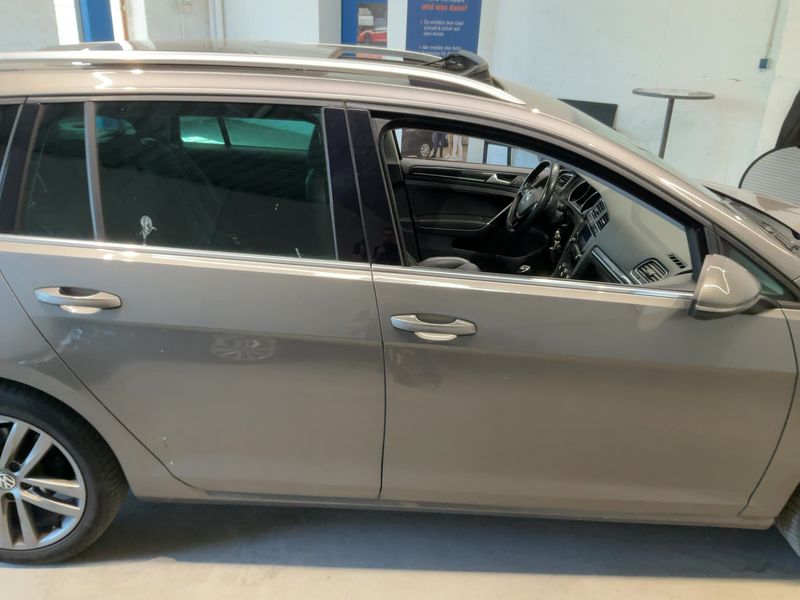 Volkswagen Golf VII 2.0 TDI Highline BlueMotion Tech 2014 – снимка 10