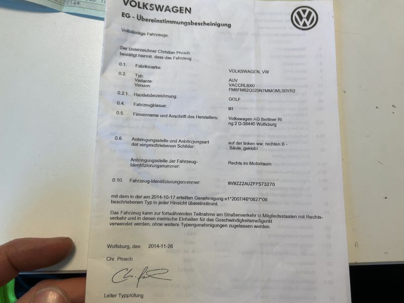 Volkswagen Golf VII 2.0 TDI Highline BlueMotion Tech 2014 – снимка 21