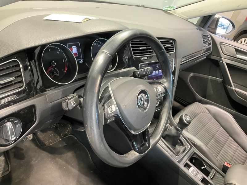 Volkswagen Golf VII 2.0 TDI Highline BlueMotion Tech 2014 – снимка 28