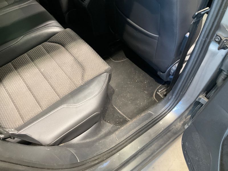 Volkswagen Golf VII 2.0 TDI Highline BlueMotion Tech 2014 – снимка 35