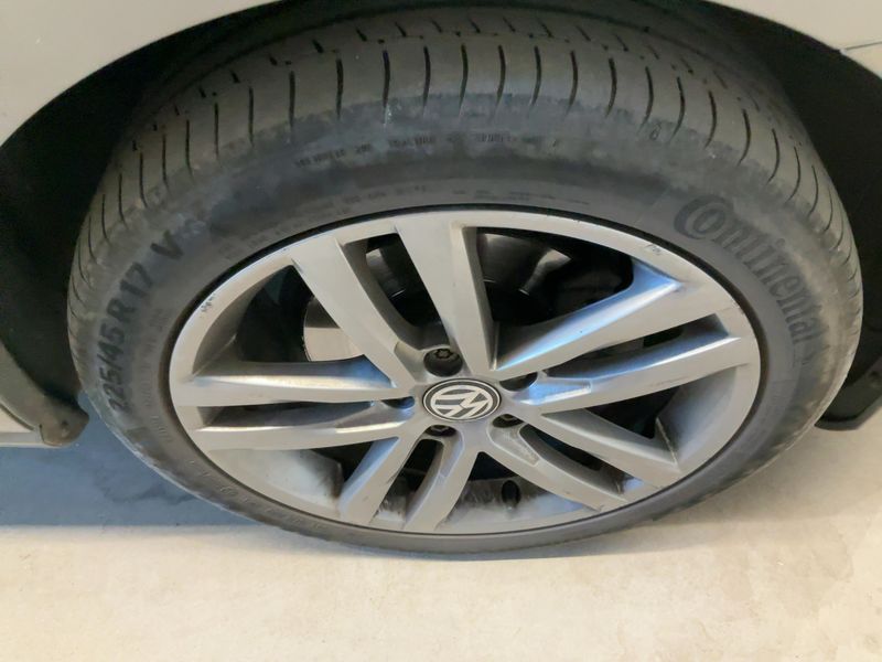 Volkswagen Golf VII 2.0 TDI Highline BlueMotion Tech 2014 – снимка 11