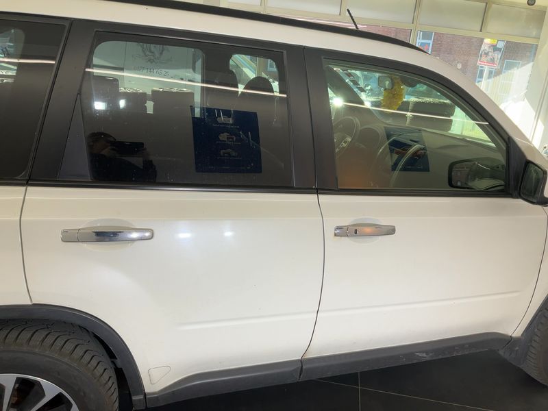 Nissan X-Trail 2.0 dCi LE 4x4 2013 – снимка 10