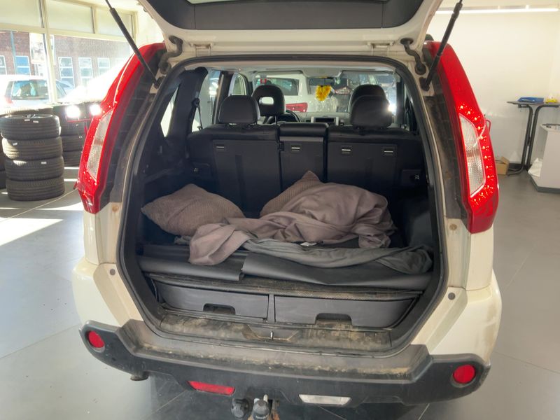 Nissan X-Trail 2.0 dCi LE 4x4 2013 – снимка 16